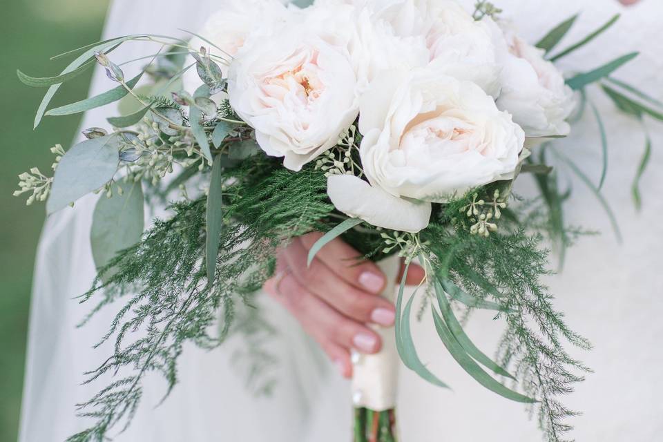 White roses