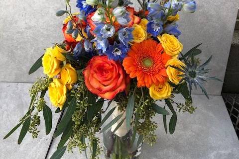 Colorful fall bouquet