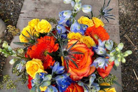 Colorful fall bouquet