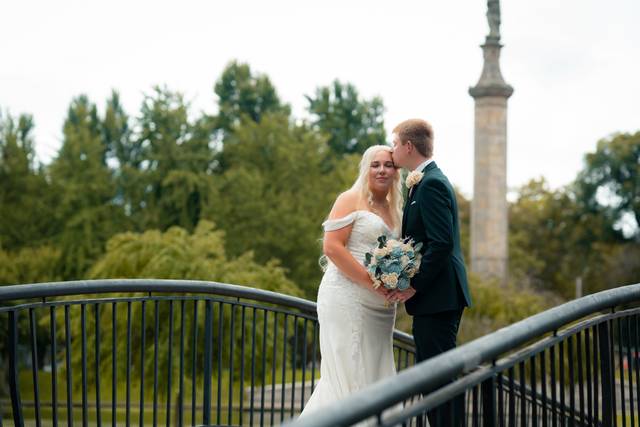 Bride & Groom