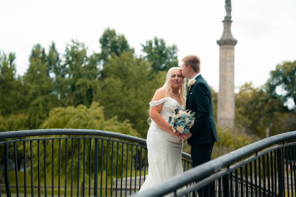 Bride & Groom