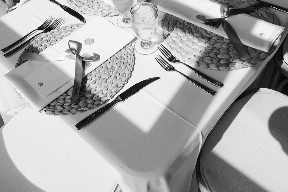 Table Setting Dramatic