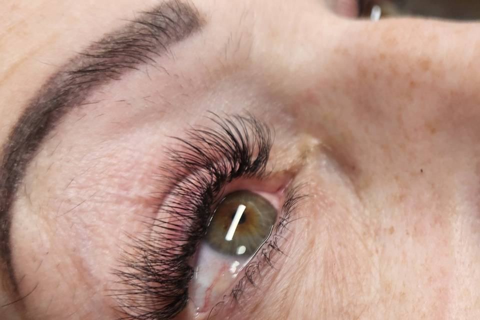 Lash extensions