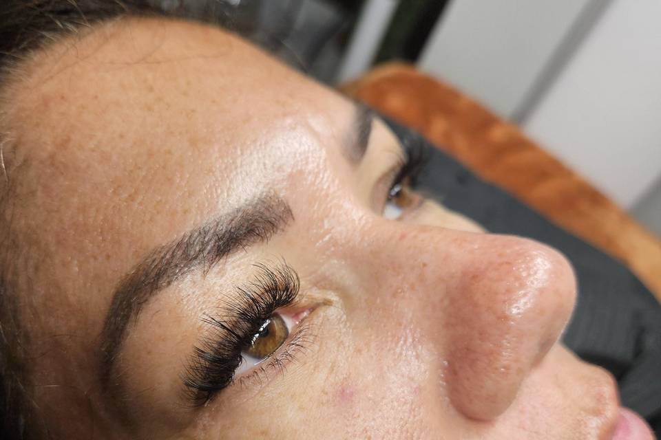 Lash extensions