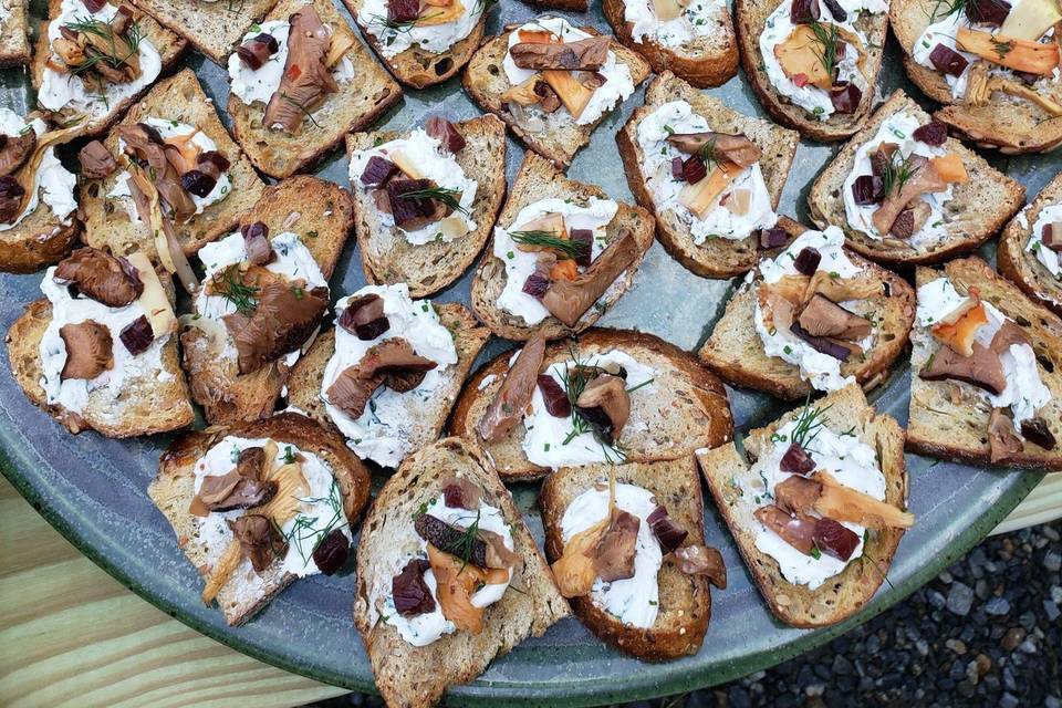 Mushroom toast