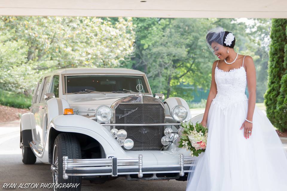 Roaring 20s Limousine Company