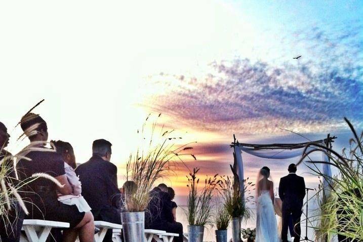 Dreamy seaside ceremony