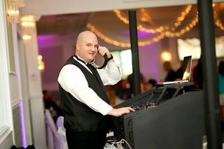 DJ Mike Reilly Entertainment