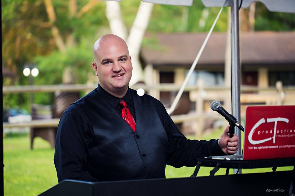 DJ Mike Reilly Entertainment