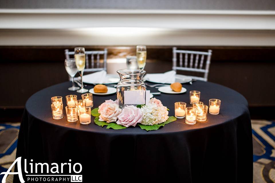 Sweetheart table