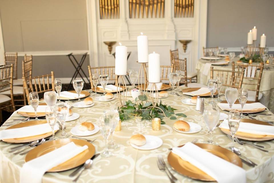 Guest table