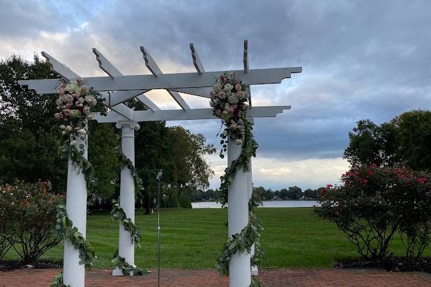 Ceremony Decor