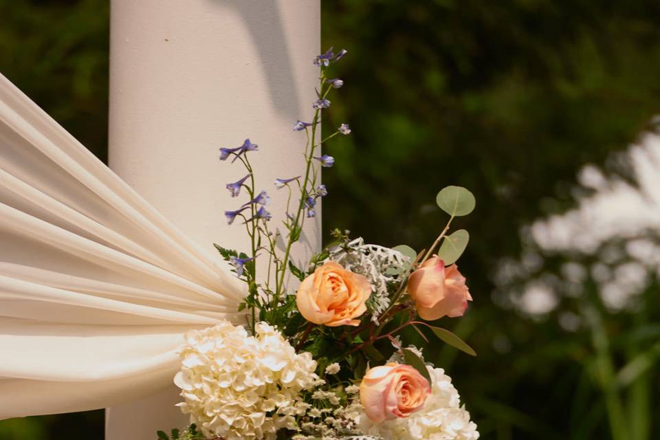 Ceremony Decor