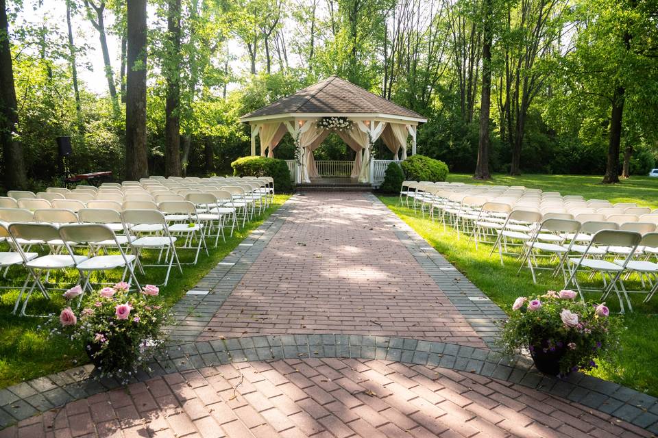 Ceremony Decor