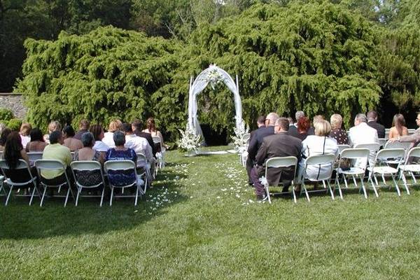 Outdoor wedding venue