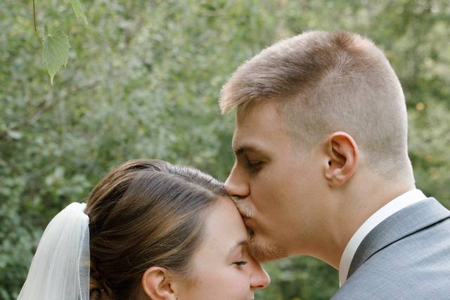 The protector kiss