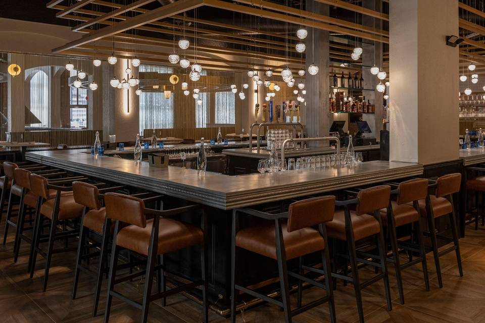 FountainBleu Bar View