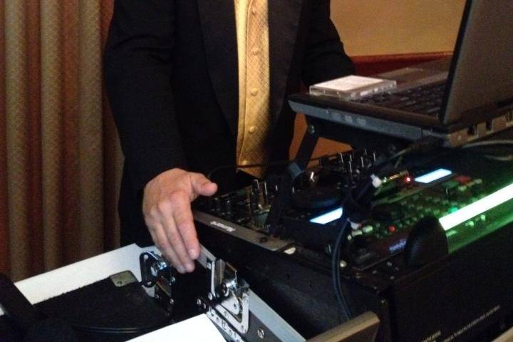 BLACK TIE DJs