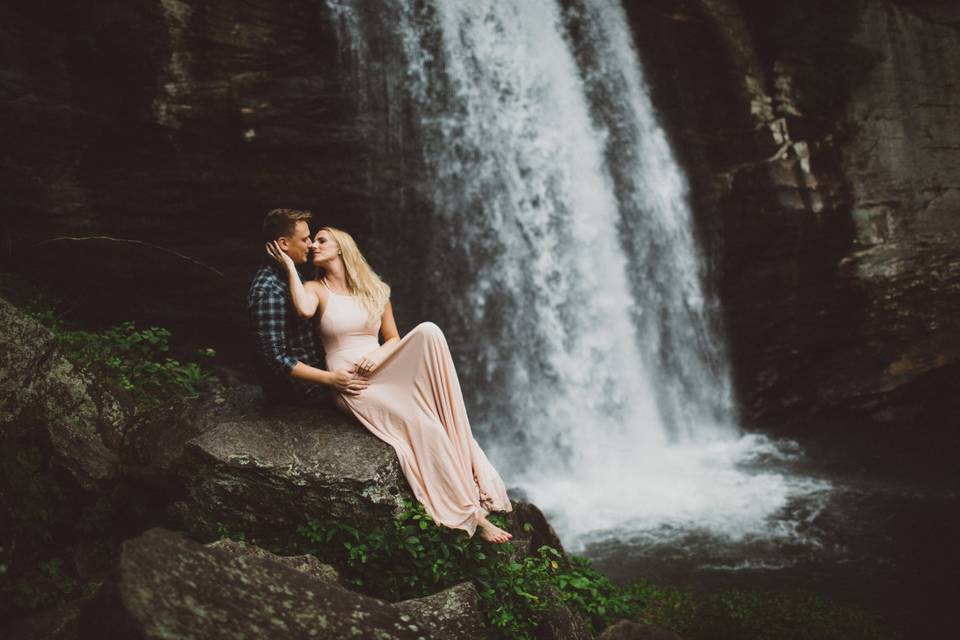 Cascading Couple