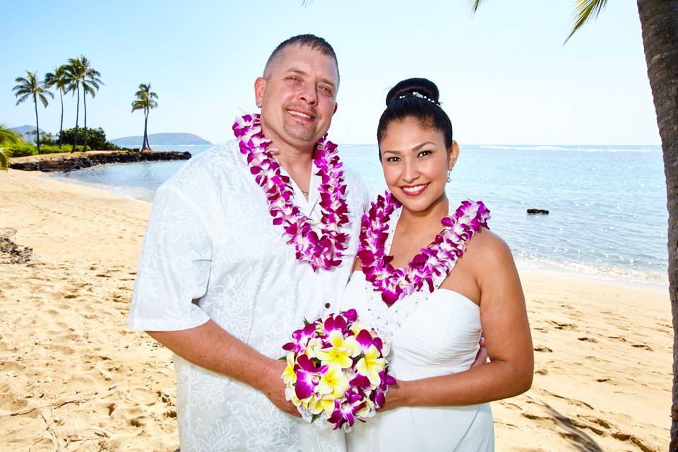 $285 A Hawaii Wedding