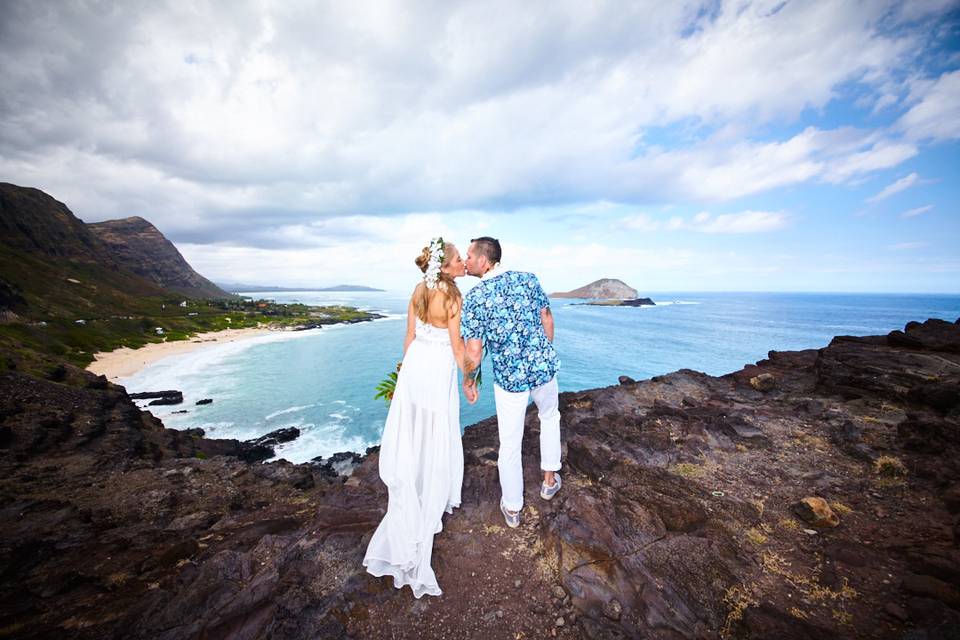 $285 A Hawaii Wedding