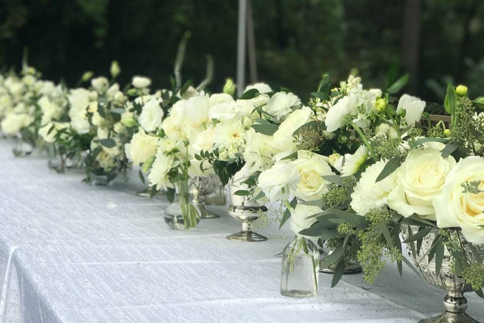 All white floral runner