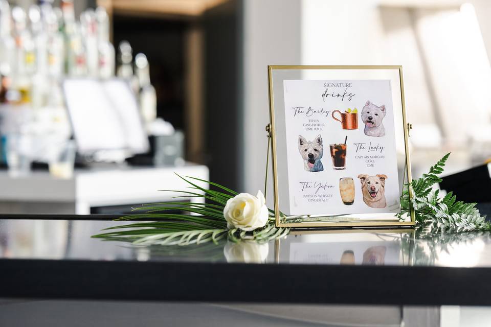 Bar Decor