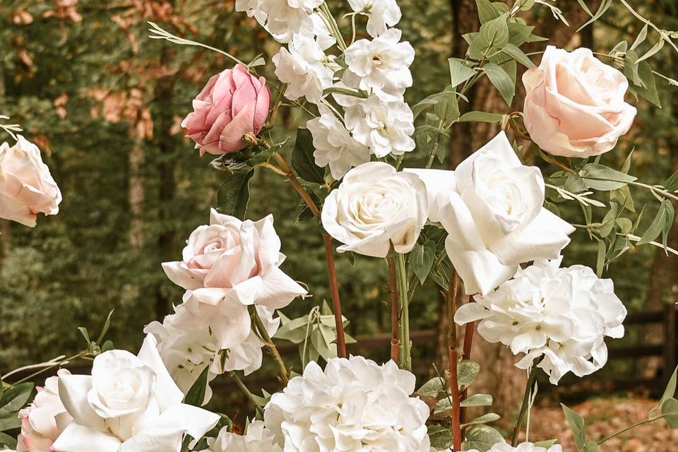 Dreamy Garden Aisle Flowers