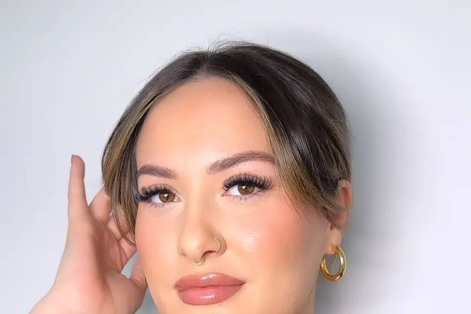 Lavish Beauty Bar 10