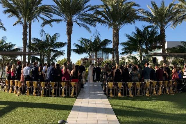 Outdoor wedding venue