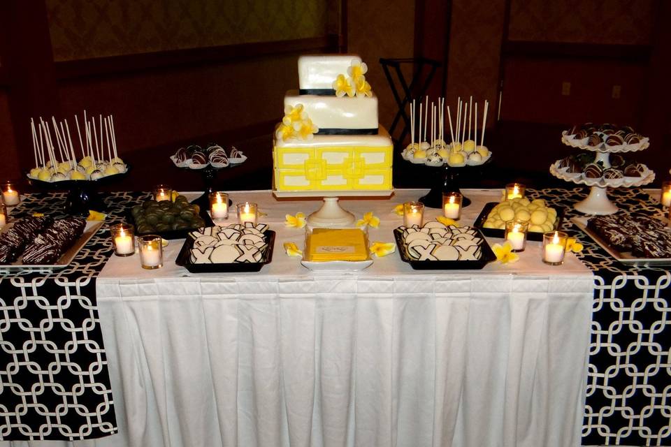 The yellow buffet sweets