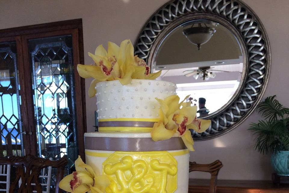 Cake Fanatics in Maui