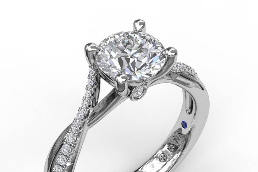 Fana - Twist Engagement Ring