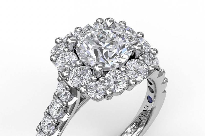 Fana - Halo Engagement Ring