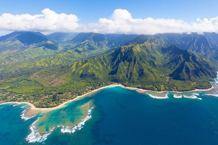 Lolly’s Land & Sea Travel