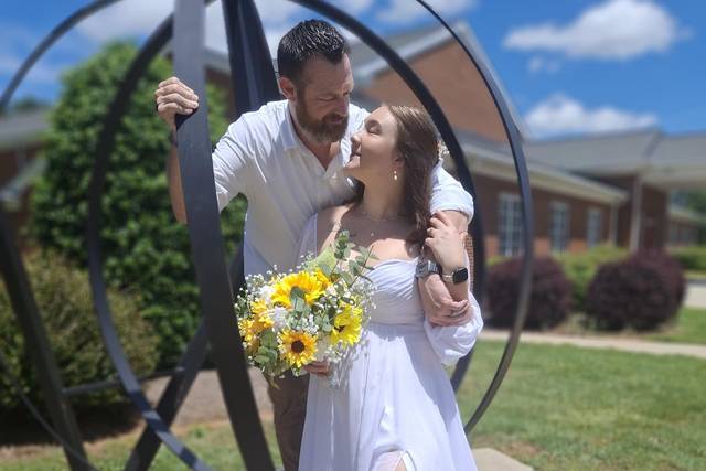 Intimate summer wedding