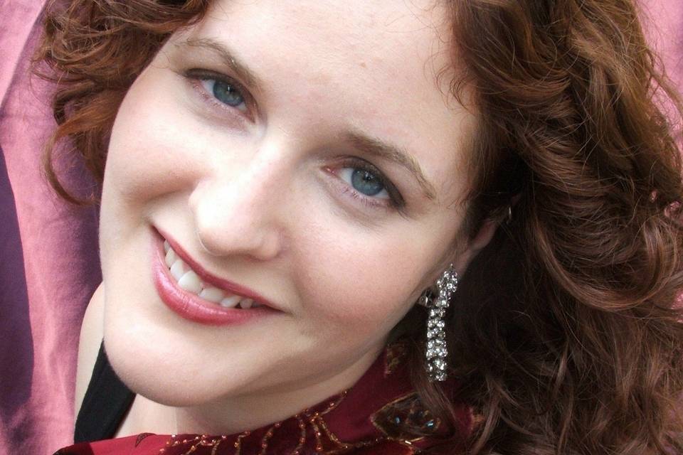 Rebecca Pethes, Opera Singer