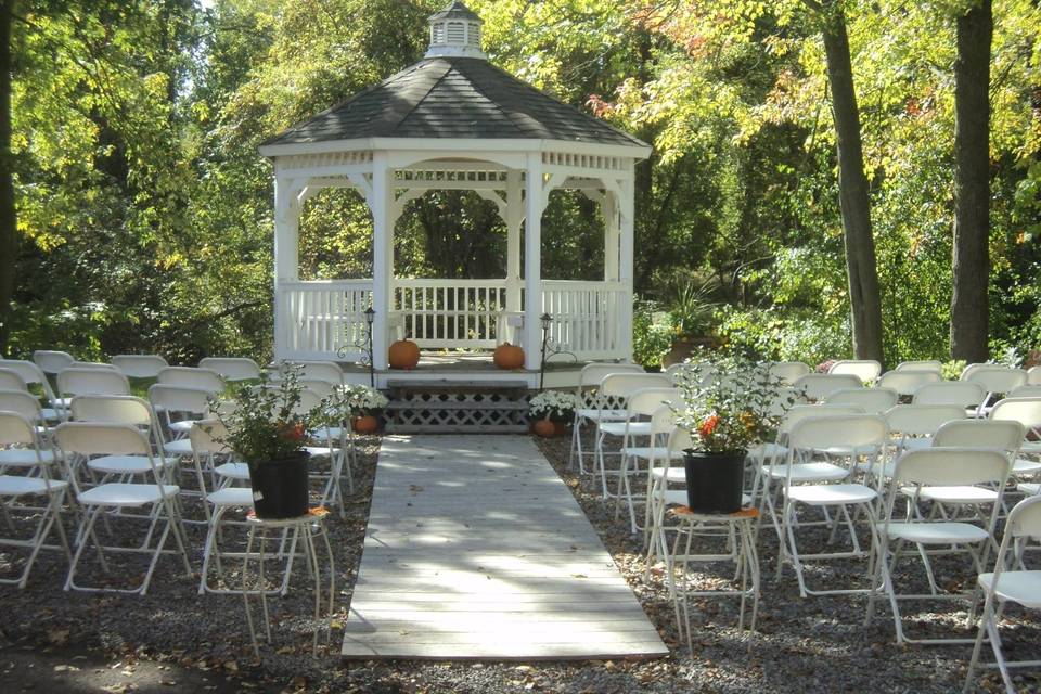 Gazebo wedding