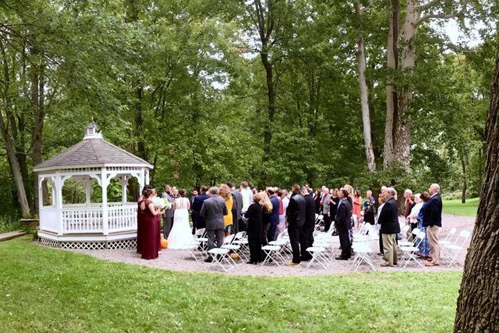 Panoramic view of the gazebo.