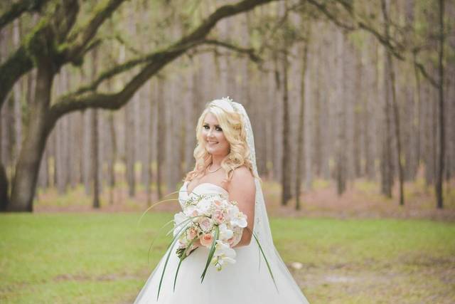 The bride holding her bouquet
