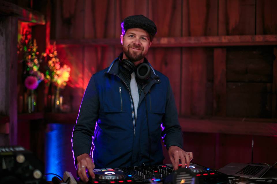 Djing The first dance for Ryan & Maddy's wedding at The Triple S Ranch in Calistoga, CA. Photo by Nick Wolfe