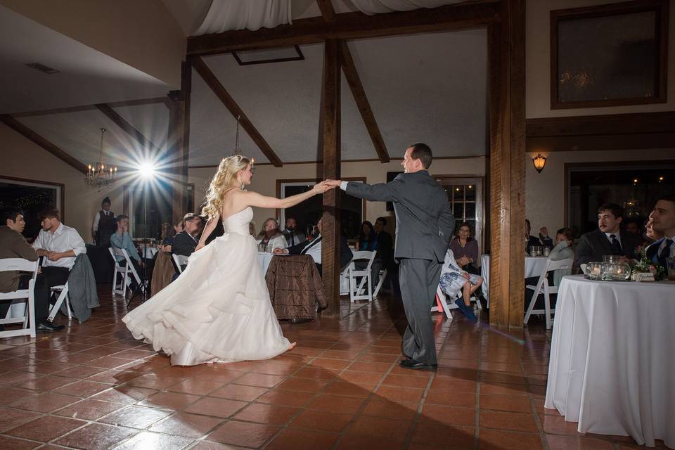 Father and daughter dance