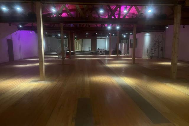 Wedding Venue in Union Pier, Michigan, Townline Road Events. Harbor Country, New Buffalo area.jpeg