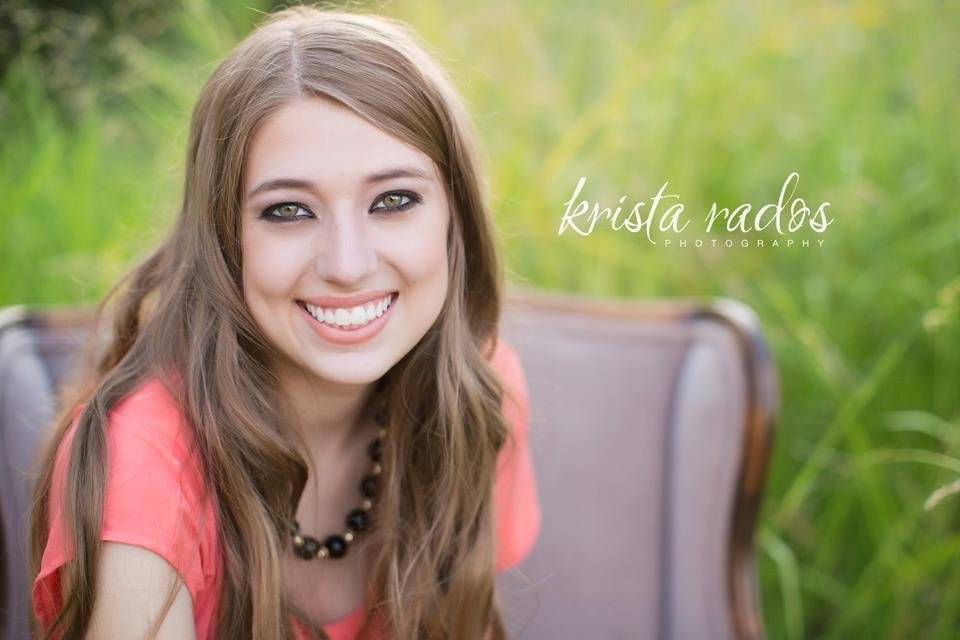 SMOKEY EYES & LASH PARLOUR