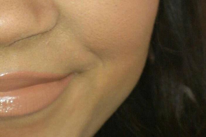SMOKEY EYES & LASH PARLOUR