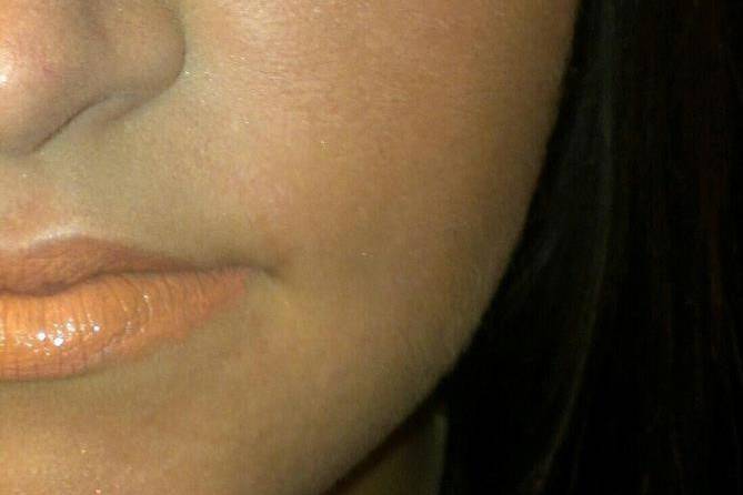 SMOKEY EYES & LASH PARLOUR