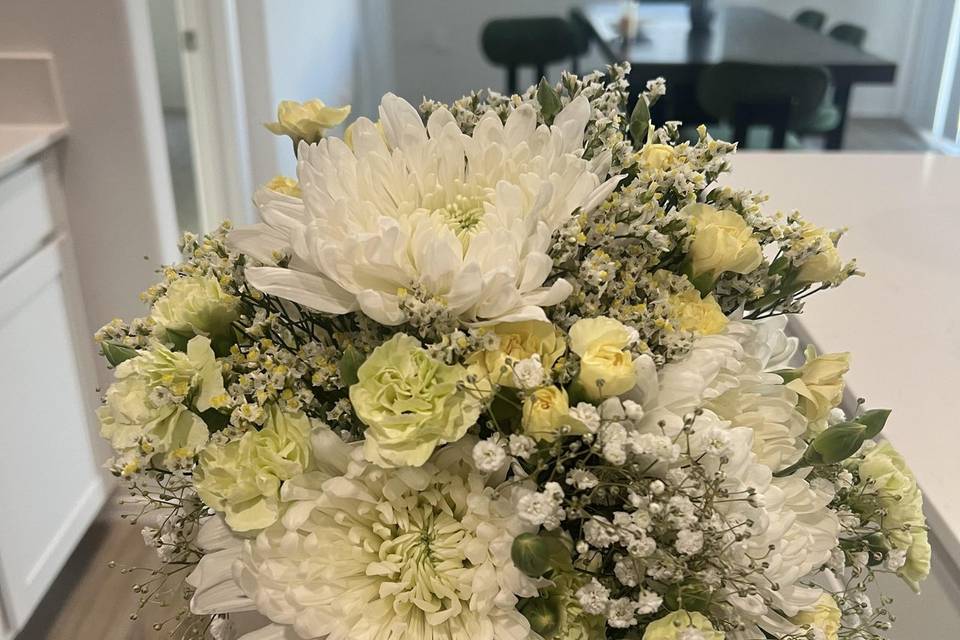 Wedding Days with Faithful Florals