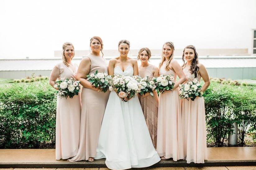 Bride & Bridesmaid Bouquets