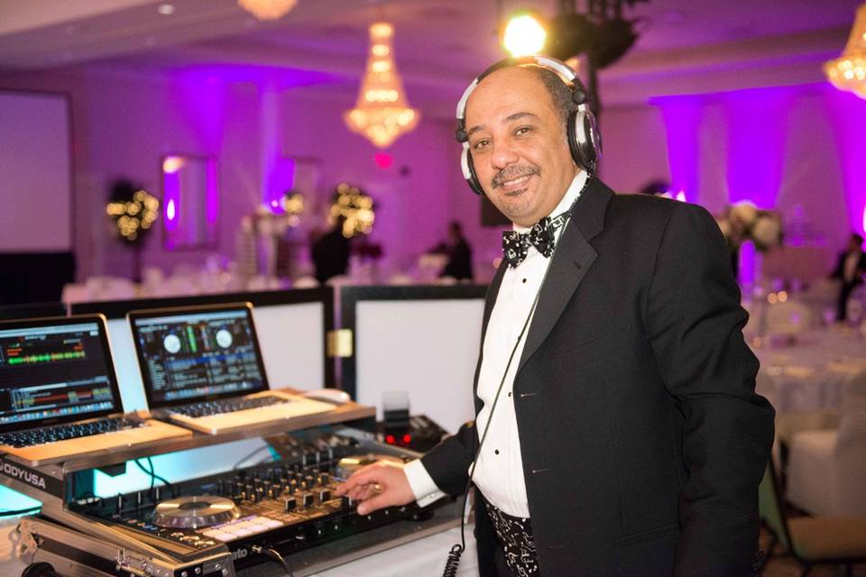 SOLIMAN INTERNATIONAL MUSIC & LIGHTING