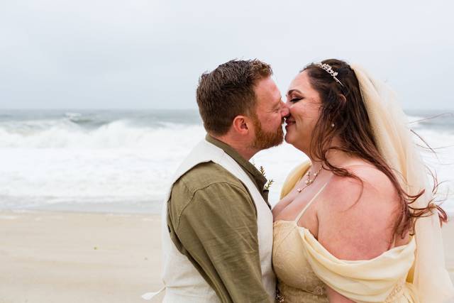 A Rustic, Romantic Wedding at the Jersey Shore